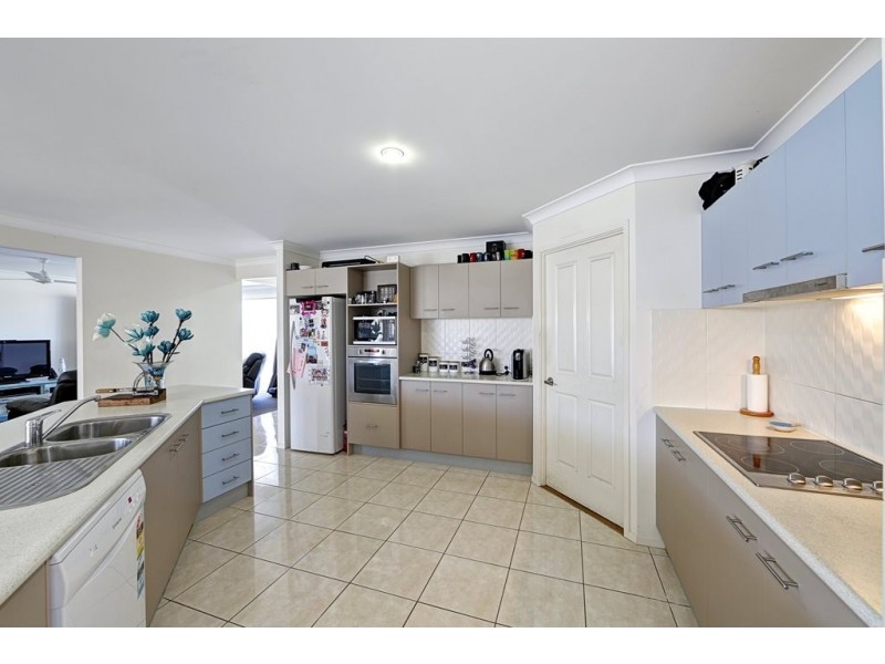 14 Explorers Way, Bargara QLD 4670