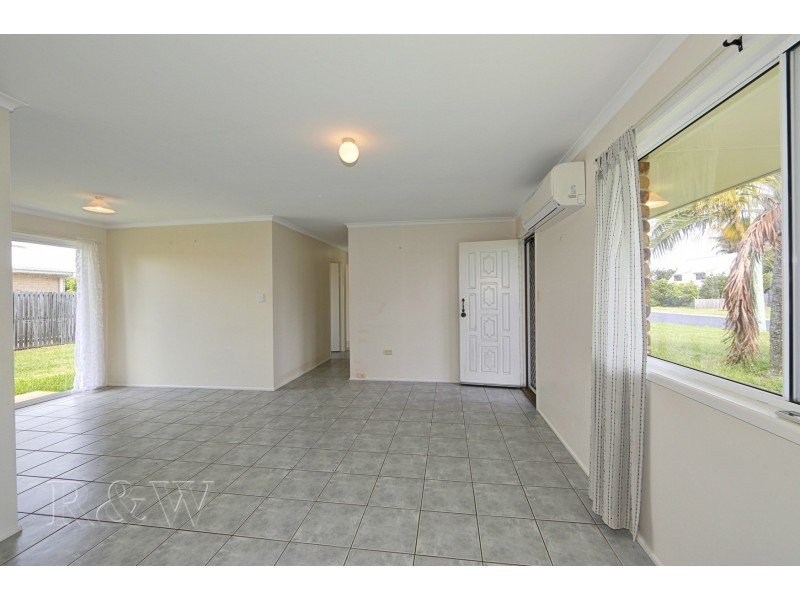 69 Wilfred Street, Bargara QLD 4670