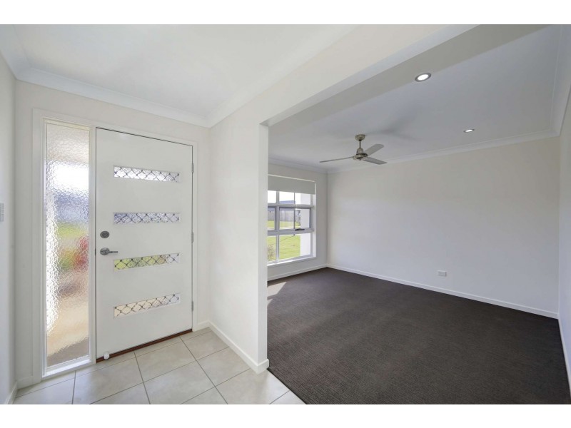 35 Firefly Street, Bargara QLD 4670