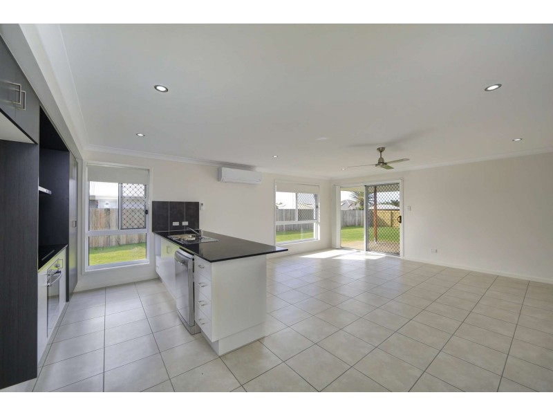 35 Firefly Street, Bargara QLD 4670