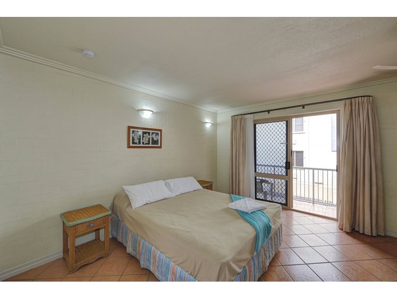 Unit 8 Shoreline, 104 Miller Street, Bargara QLD 4670