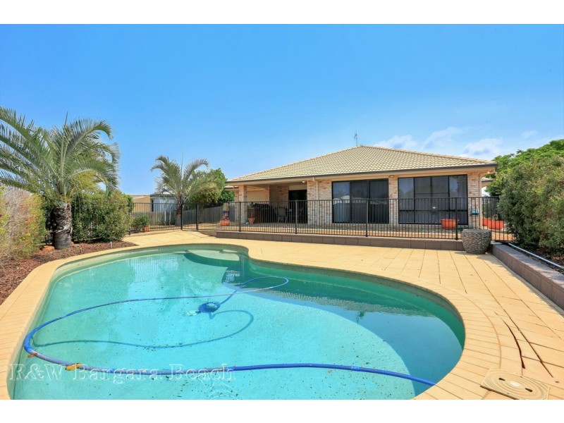 5 Tulipwood Place, Coral Cove QLD 4670
