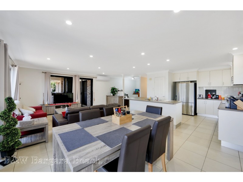 5 Tulipwood Place, Coral Cove QLD 4670