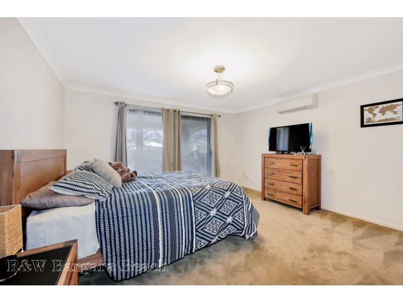 5 Tulipwood Place, Coral Cove QLD 4670