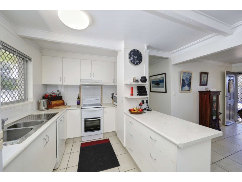 3/50 See Street, Bargara QLD 4670