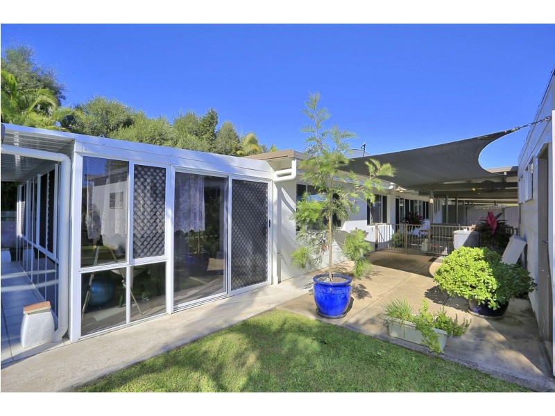 3/50 See Street, Bargara QLD 4670