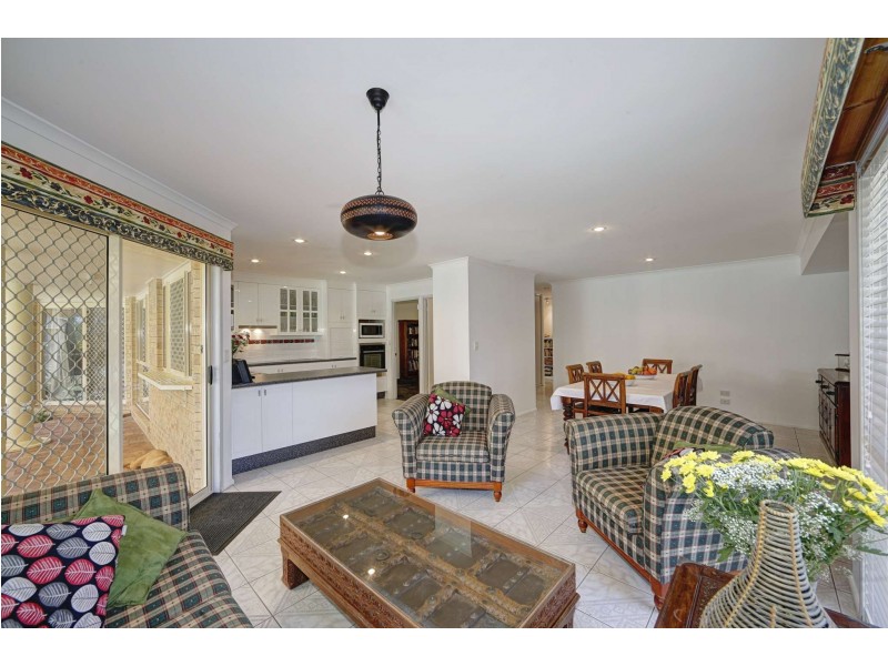 41 Durdins Road, Bargara QLD 4670