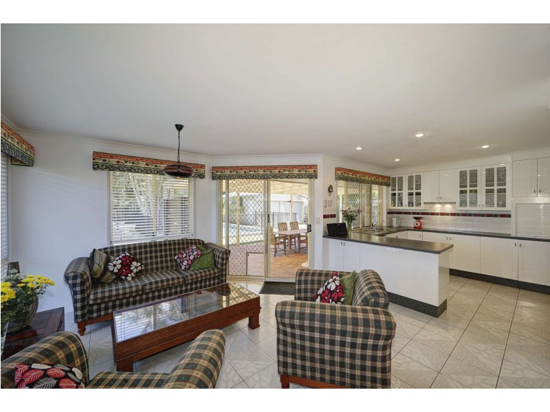 41 Durdins Road, Bargara QLD 4670