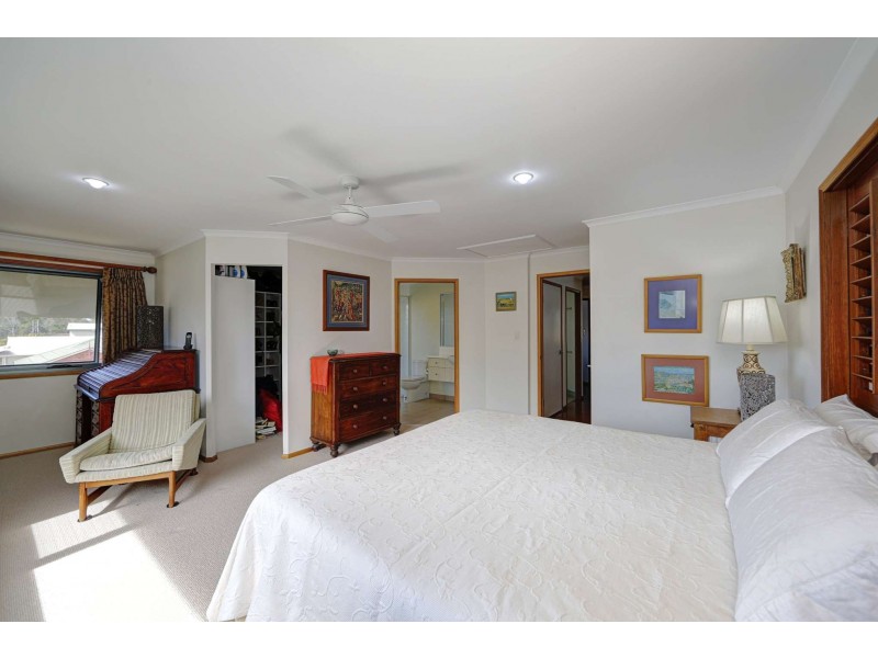 4 Melcer Court, Bundaberg South QLD 4670