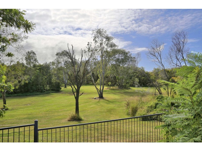 4 Melcer Court, Bundaberg South QLD 4670