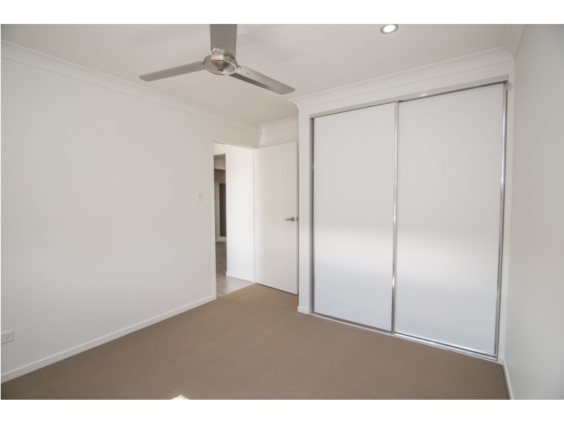 24 Banner Court, Branyan QLD 4670