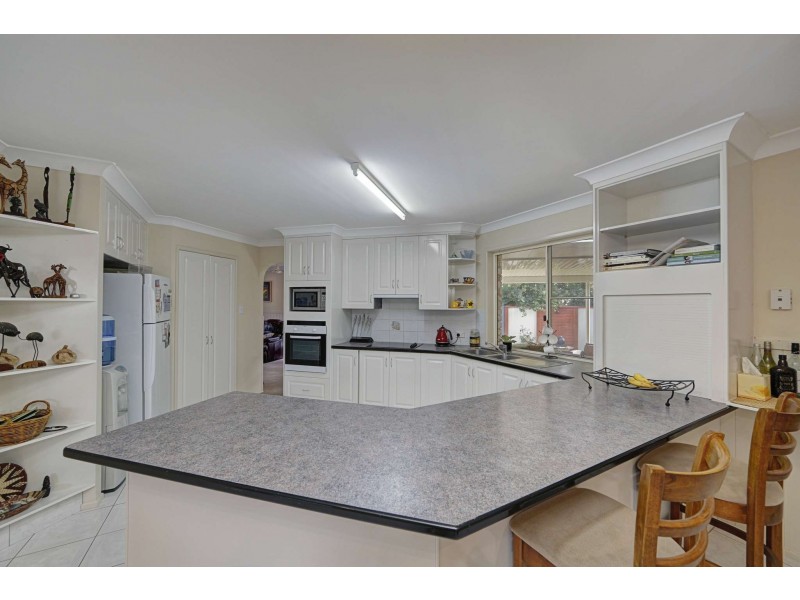 44 Grimwood Street, Bargara QLD 4670