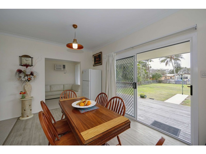 29 Bathurst Street, Elliott Heads QLD 4670