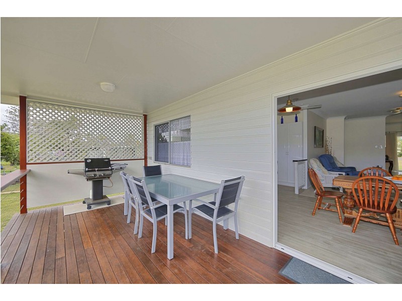 29 Bathurst Street, Elliott Heads QLD 4670