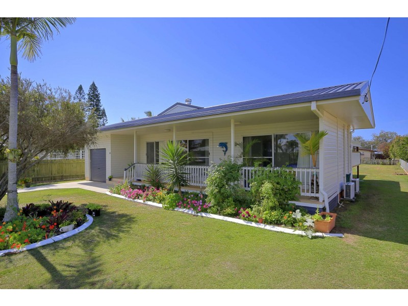 29 Bathurst Street, Elliott Heads QLD 4670