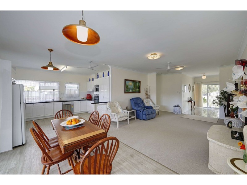 29 Bathurst Street, Elliott Heads QLD 4670