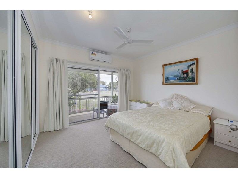 29 Bathurst Street, Elliott Heads QLD 4670