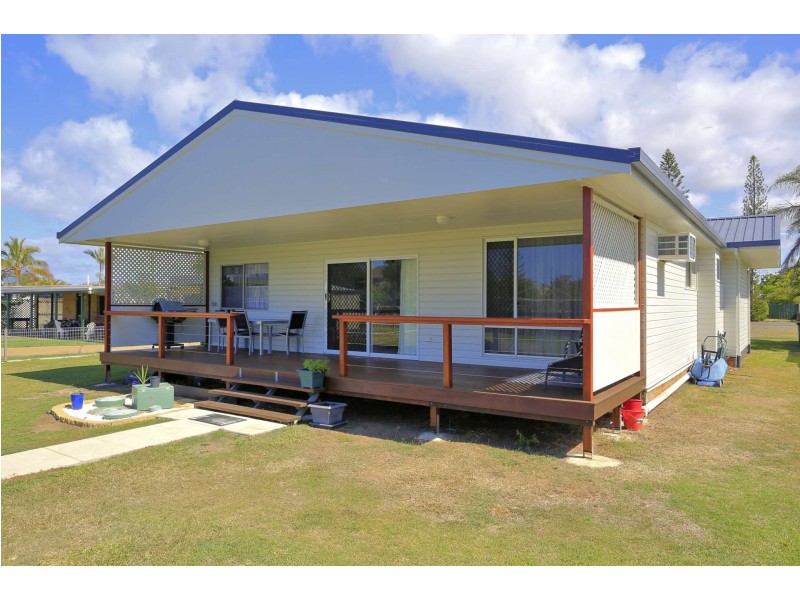 29 Bathurst Street, Elliott Heads QLD 4670