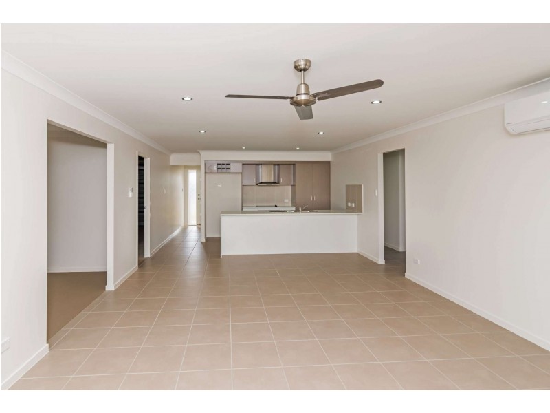 12 Kirkwood Street, Branyan QLD 4670