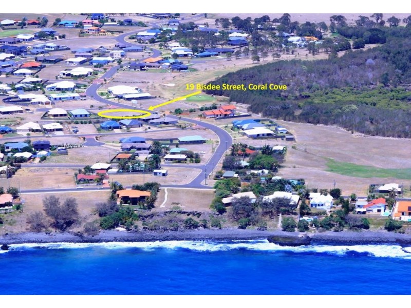 19 Bisdee Street, Coral Cove QLD 4670