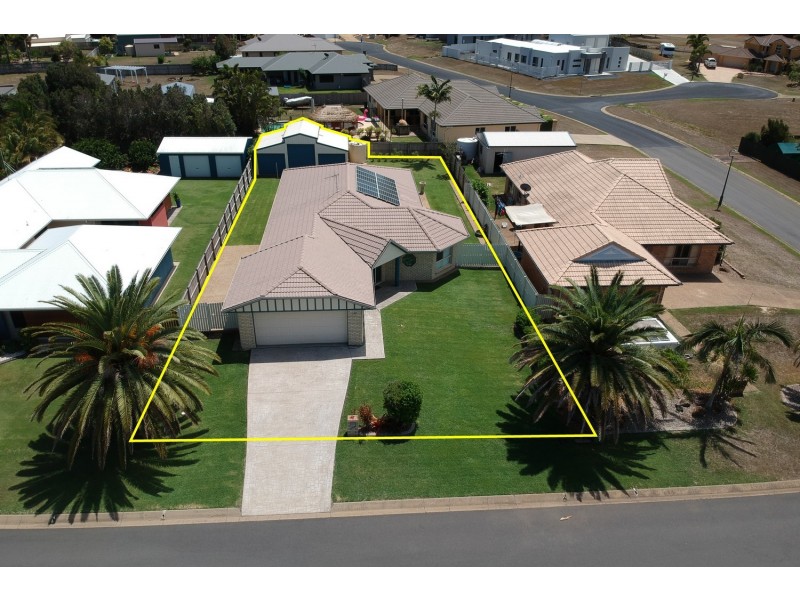 209 Barolin Esplanade, Coral Cove QLD 4670