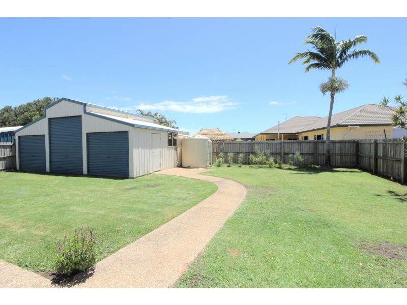 209 Barolin Esplanade, Coral Cove QLD 4670