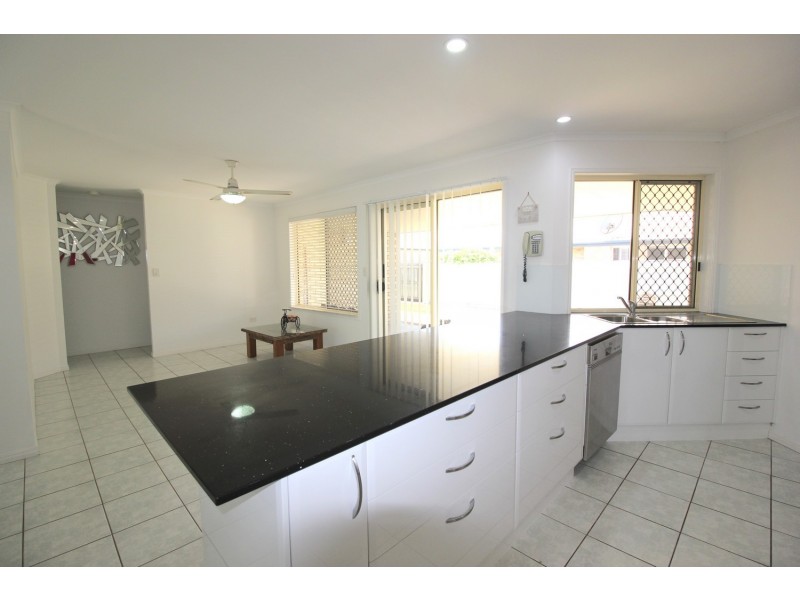 209 Barolin Esplanade, Coral Cove QLD 4670