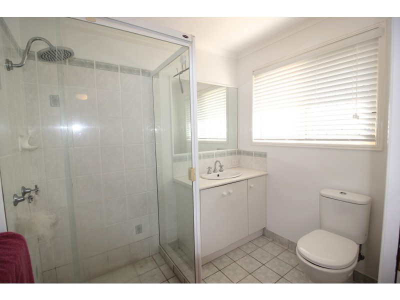 209 Barolin Esplanade, Coral Cove QLD 4670