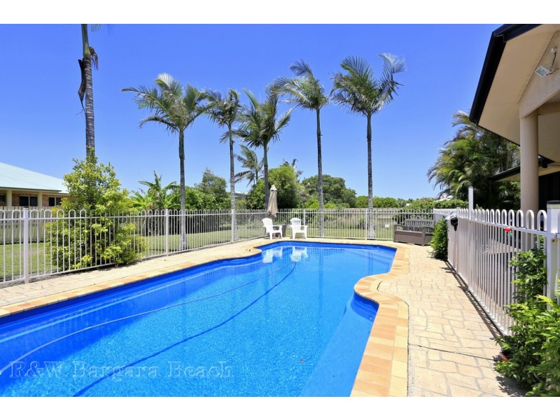 14 Coral Cove Drive, Coral Cove QLD 4670