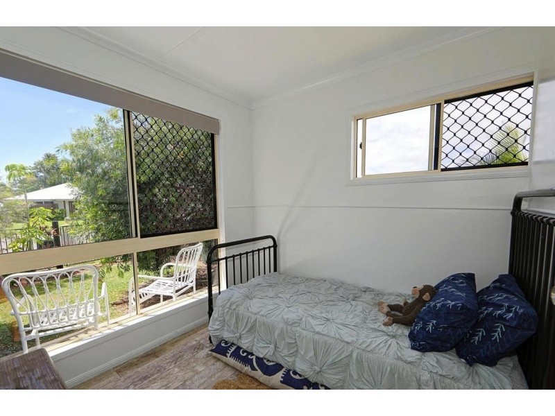 9 Mary Fox Street, Innes Park QLD 4670