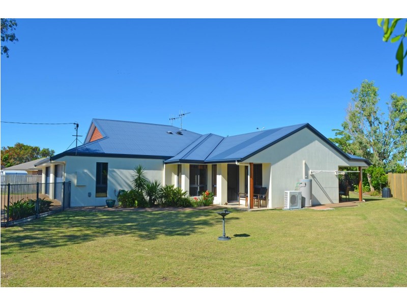 2/13 Jacques Court, Bargara QLD 4670