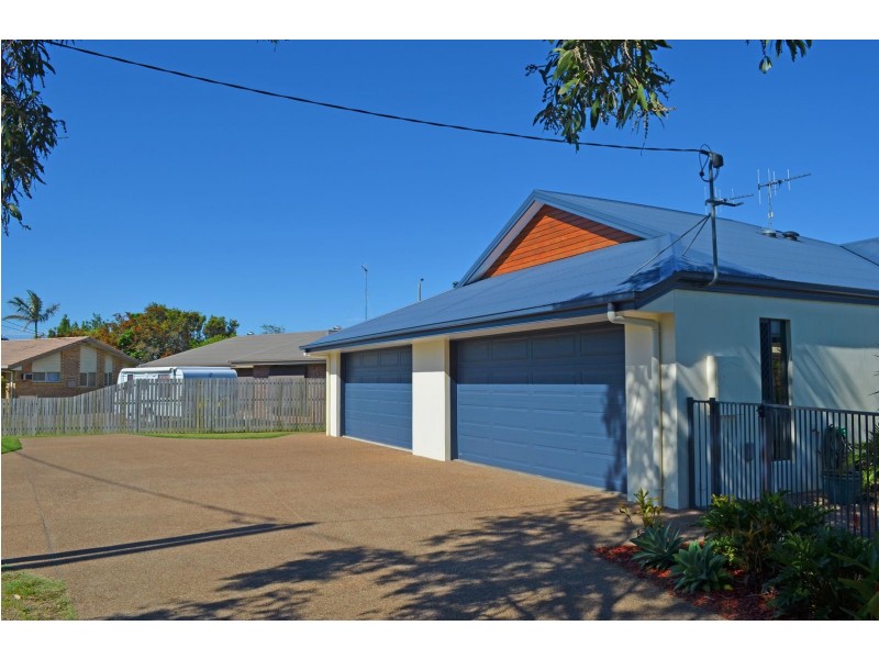 2/13 Jacques Court, Bargara QLD 4670