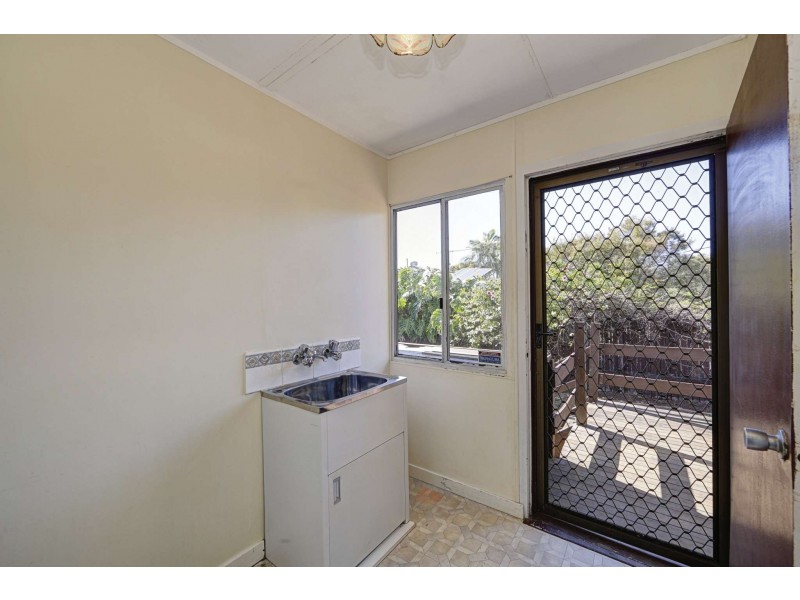 20 Dorothea McKellar Street, Burnett Heads QLD 4670