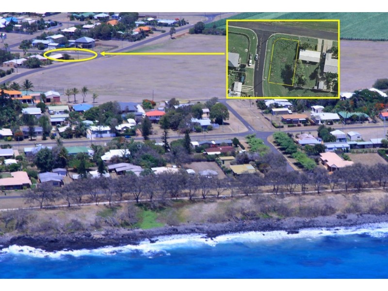 32 Moore Street, Elliott Heads QLD 4670