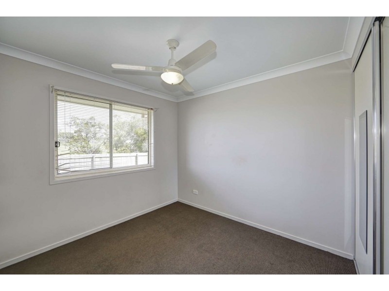 7 Pristine Close, Ashfield QLD 4670