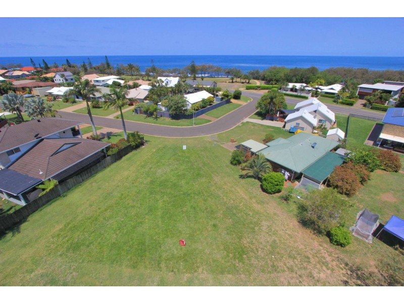 32 Oceanview Street, Bargara QLD 4670