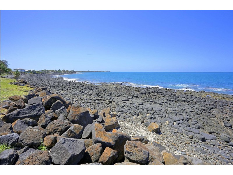 1/167 Woongarra Scenic Drive, Bargara QLD 4670