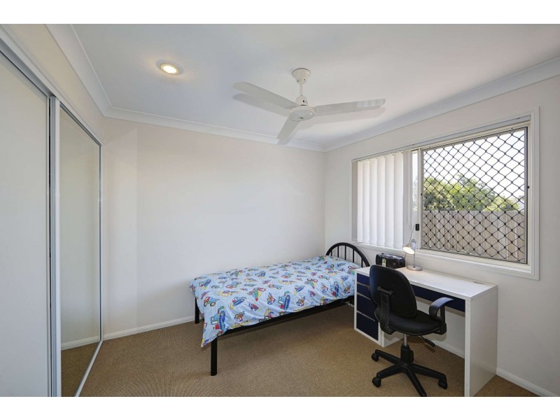 4 Tulipwood Place, Coral Cove QLD 4670