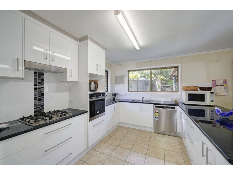 12 Seabreeze Street, Bargara QLD 4670