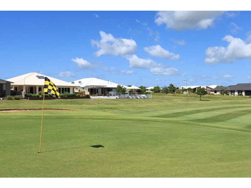 38 Bisdee Street, Coral Cove QLD 4670