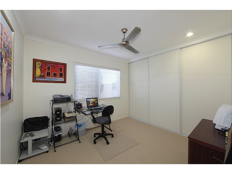 38 Bisdee Street, Coral Cove QLD 4670