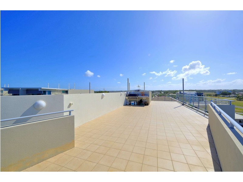 43 Dwell, 107 Esplanade, Bargara QLD 4670
