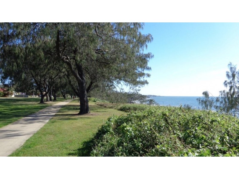 9 Corolla Street, Elliott Heads QLD 4670