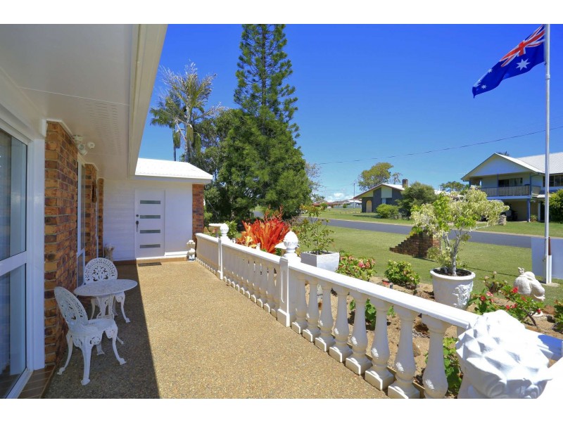 9 Corolla Street, Elliott Heads QLD 4670