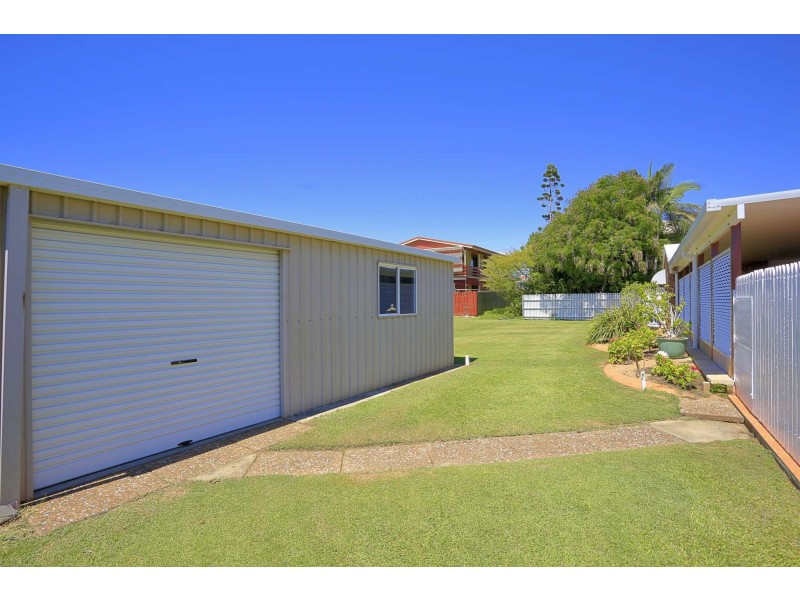 9 Corolla Street, Elliott Heads QLD 4670