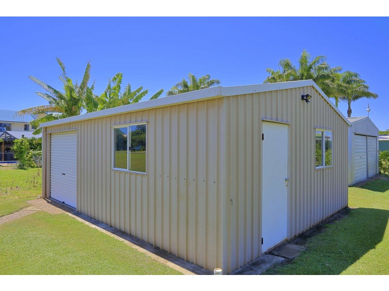 9 Corolla Street, Elliott Heads QLD 4670
