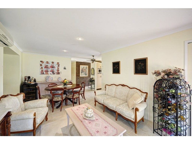 6 Coolanblue Ave, Innes Park QLD 4670