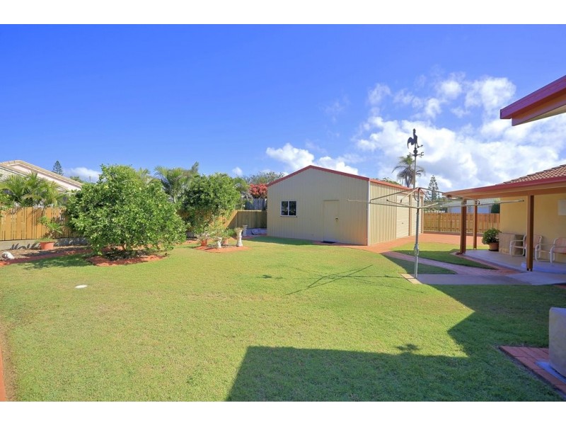 6 Coolanblue Ave, Innes Park QLD 4670