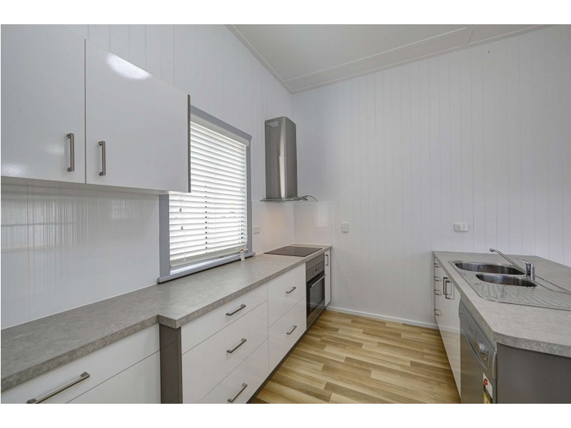 1/58 Beatrice Street, Walkervale QLD 4670
