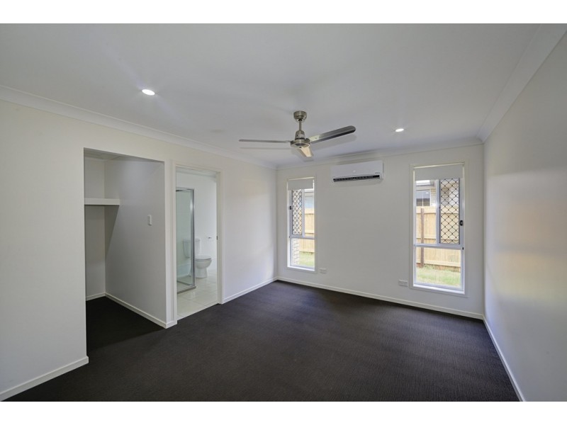 13 Banner Court, Branyan QLD 4670